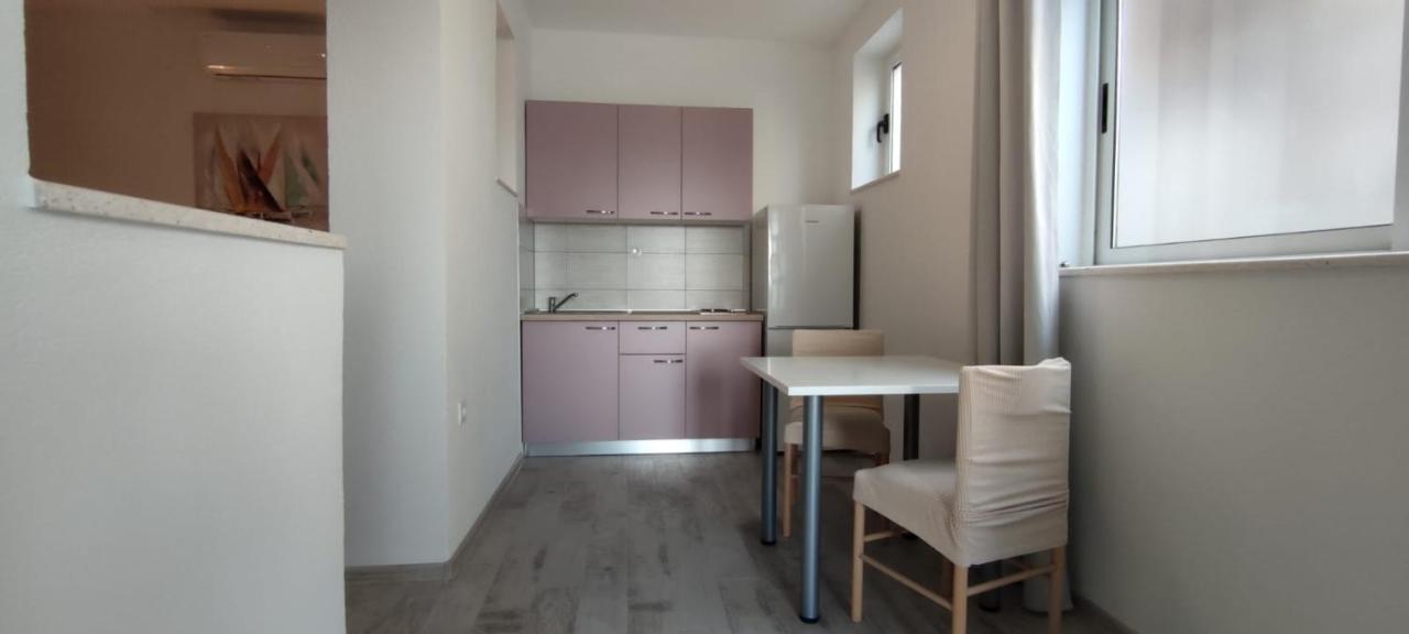 Studio Apartman Ana Apartment Makarska Exterior photo